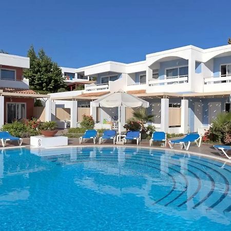 Elissa Adults-Only Lifestyle Beach Resort Kallithéa Dış mekan fotoğraf A swimming pool at a hotel