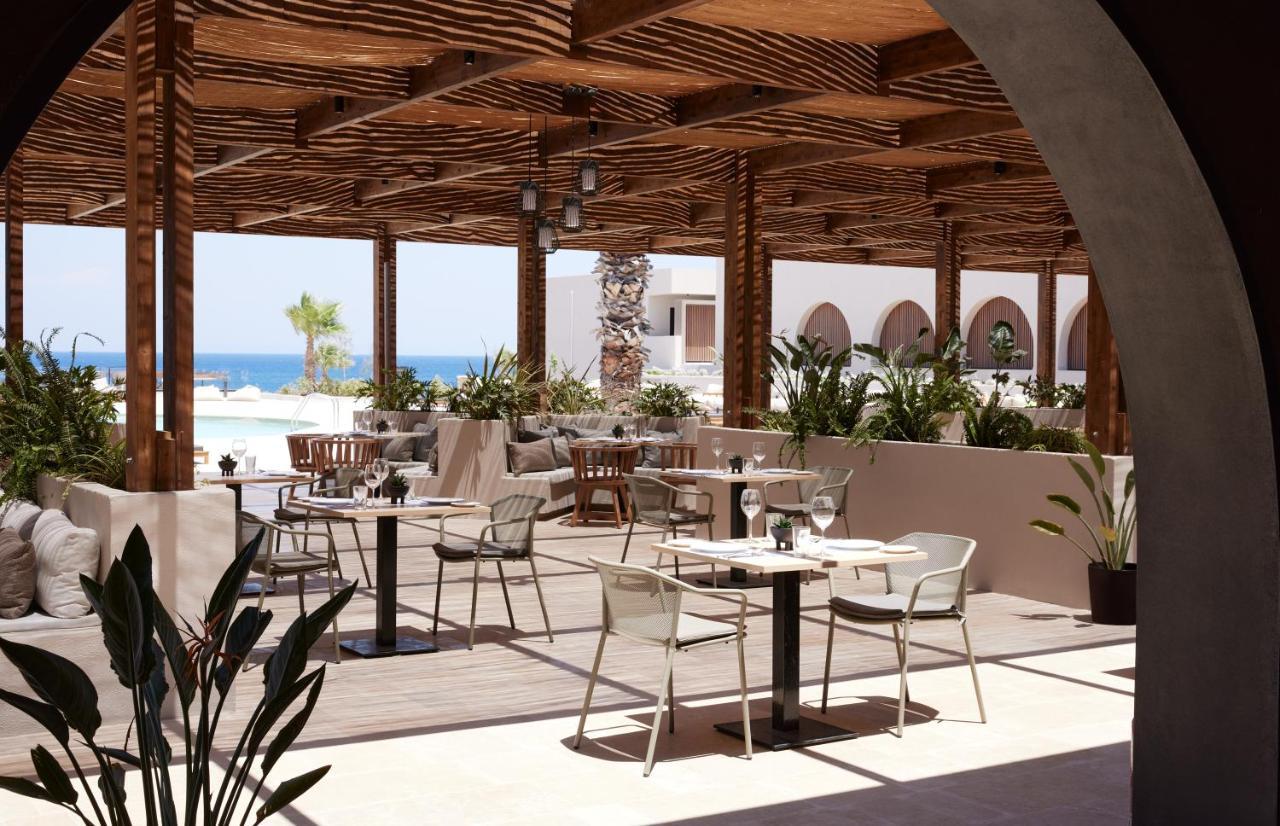 Elissa Adults-Only Lifestyle Beach Resort Kallithéa Dış mekan fotoğraf The restaurant at the hotel